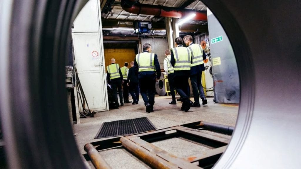 Sæt turbo på efteråret med DIRA: Automation, action og netværk uden grænser