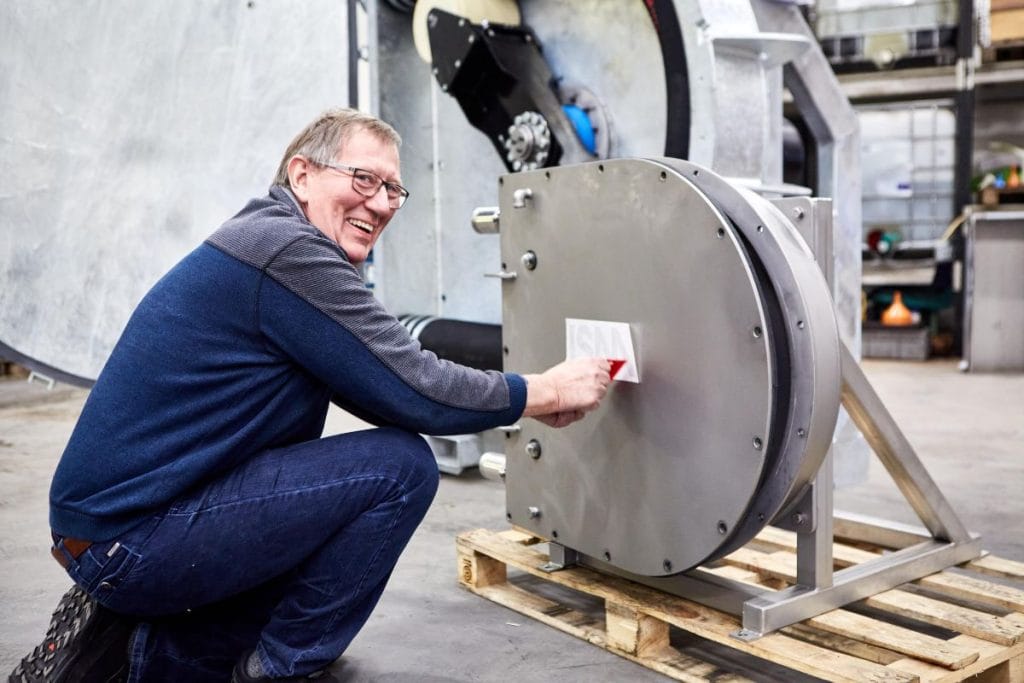 Hos LSM Pumper ApS, der producerer nogle af verdens største slangepumper, leverer de slangepumper til håndtering af fødevarer fx fisk og rustfri pumper til slagterierne.