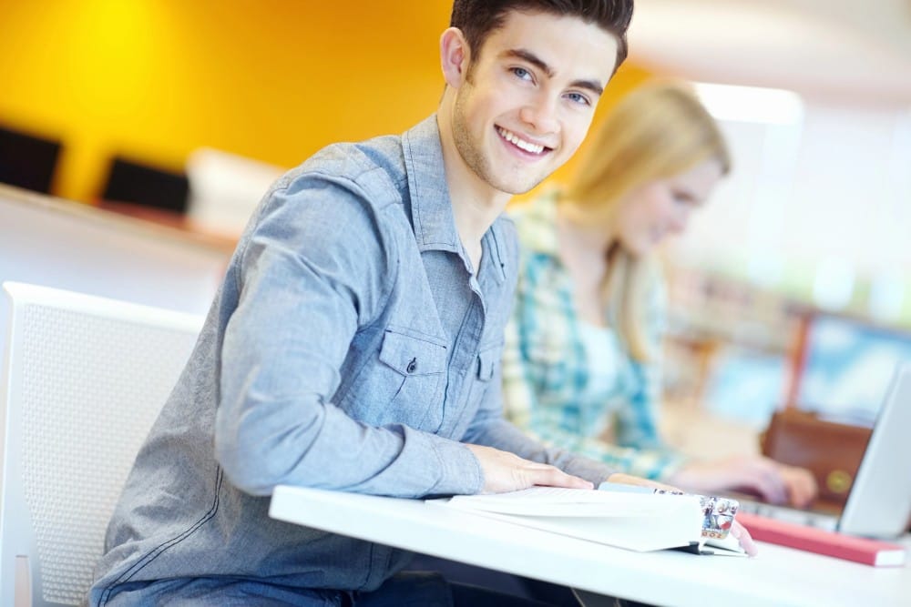 Dette billede illustrere Excel kursus til teknikere: Styrk dine data færdigheder i produktion og drift