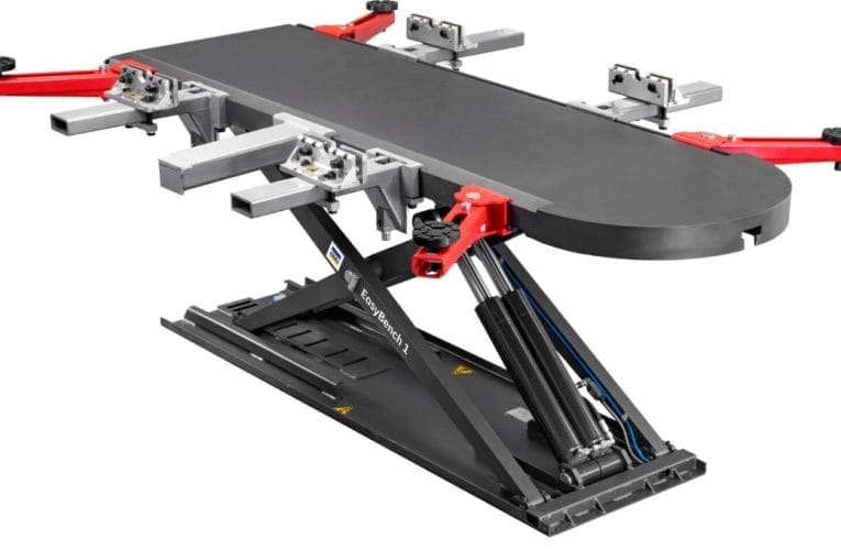 V. LØWENER A/S – Kombineret løftebord og en trækarm i én fleksibel enhed