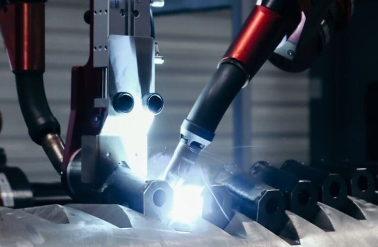 Hos Valk Welding stræber vi ikke kun efter den perfekte svejserobot