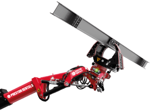 MultiTool er designet som en modulær løsning, der kan monteres på kompaktkraner og tilpasses opgavens karakter — hvad enten det drejer sig om materialehåndtering, montage eller løft i smalle passager. 