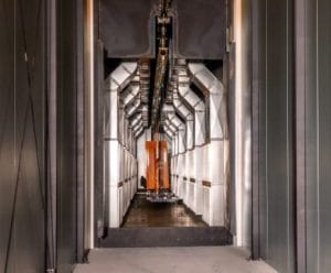 Hos Moldow ved vi, at energieffektivitet og termisk design gør hele forskellen – især for pulverlakerings-ovne, hvor temperaturen er høj.