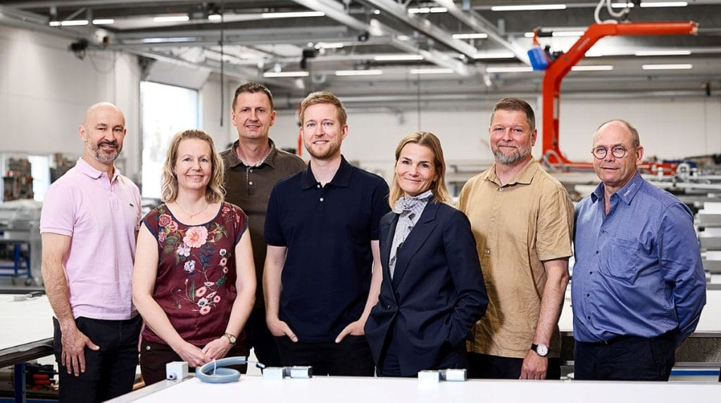 Det nye ledelsesteam hos Door System, fra venstre salgschef Søren Rahbek, teknisk chef Brita Rosenbech, servicechef Flemming Kirkegaard, økonomichef Jonathan Rabek Thomsen, direktør Nille Klæbel, montagechef Jan Dörig og produktionschef Johnny Brønd.