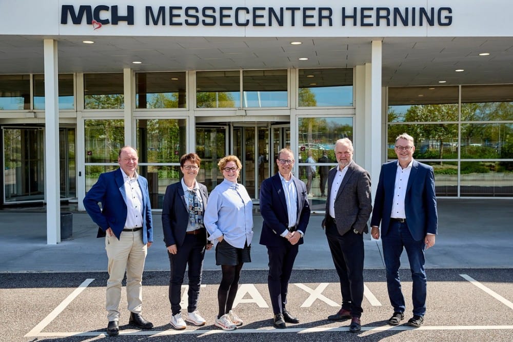 Fra venstre ses John Nyberg, chefredaktør, Teknovation, Lene Villadsen, Key Account Manager, MCH A/S, Sisse F. Merrild Nielsen, projektleder, MCH A/S, Ole Krabbe, koncerndirektør, AVN Gruppen A/S, og næstformand, BITVA, Lars Lynge, direktør, Yamazaki Mazak Danmark A/S, og Rudy Bonde, medindehaver, JR Tools ApS. De to sidstnævnte deler formandskabet for Industriel Bearbejdning i BITVA Foto: MCH/Tony Brøchner.
