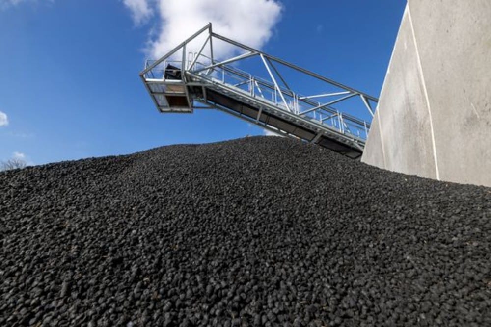 På Teknologisk Institut har man testet beton, hvor en del af de traditionelle tilslag af letvægtsklinker er erstattet med biokul, hvilket reducerer CO2-aftrykket. Foto; Stiesdal Skyclean