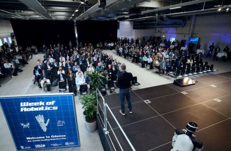 Der var både gående, talende, dansende og kørende robotter på programmet, da Week of Robotics løb af stablen i Odense fra den 5.-8. maj. Ugen samlede den danske og internationale robotbranche til konferencer, live-demonstrationer og netværk - alt sammen med fokus på fremtidens robotteknologi.