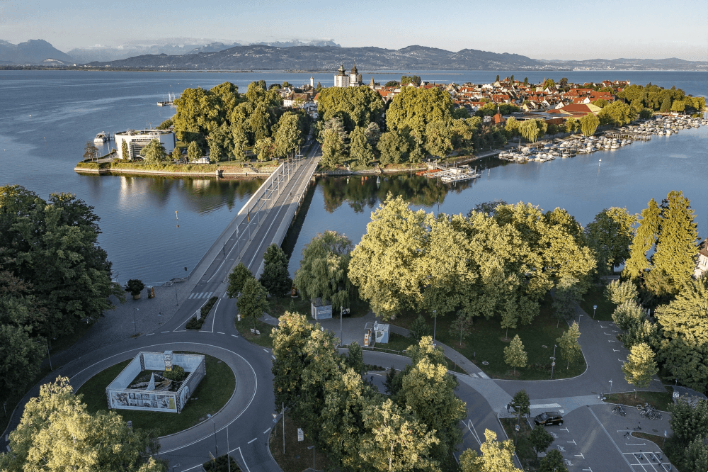 ZEISS is a partner of the 75th Lindau Nobel Laureate Meeting
