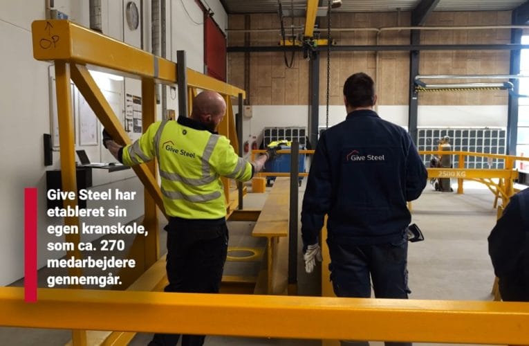 Kranskole give steel