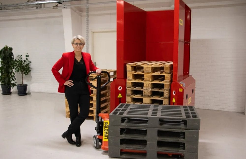 Majbritt Svane, salgsdirektør, Palomat, med det nordjyske pallemagasin, der sælger som varmt brød i USA.