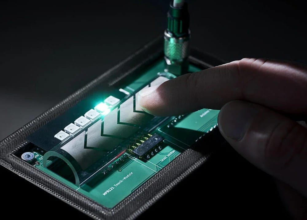 Funktionen flytter ud på overfladen: binder printer elektronik direkte på produktet
