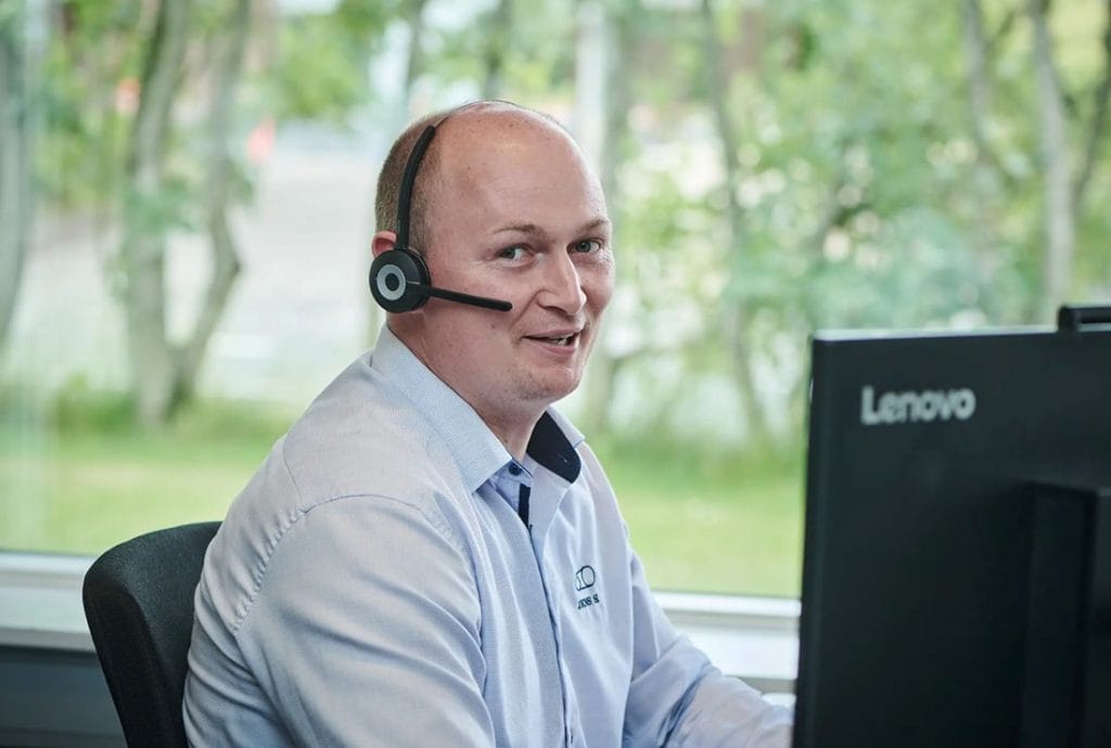 Jens S. Transmissioner A/S skifter ERP system den 2. november 2026.