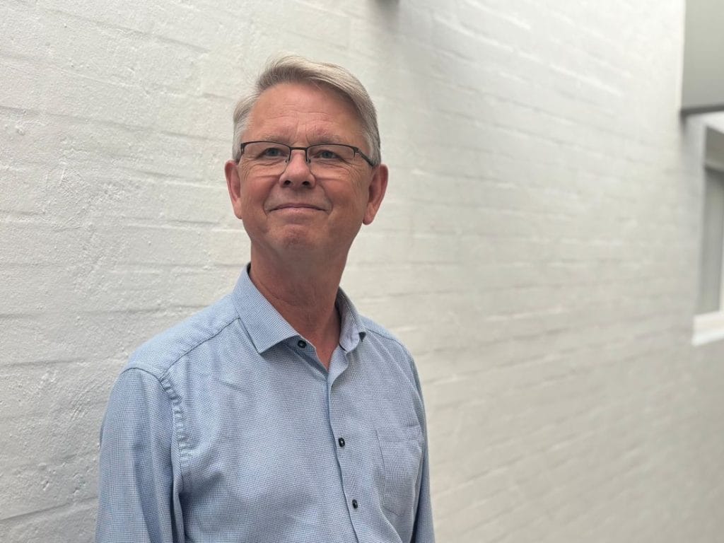 Lars Baungaard har været en del af Nordisk Wavin A/S siden 1986 og kan den 1. oktober fejre 40-års jubilæum. I dag er han nordisk kvalitets- og miljøchef. Foto Wavin
